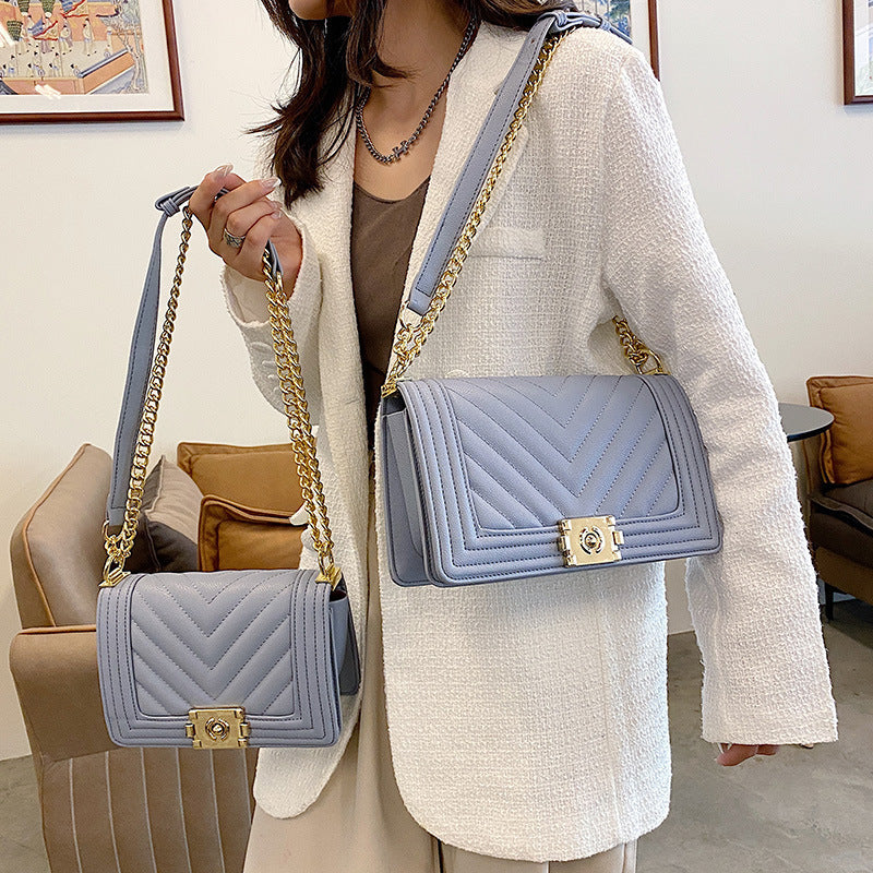 Shoulder Messenger Bag Diamond Chain Underarm Women's Bag