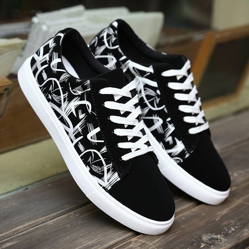 Sports shoes