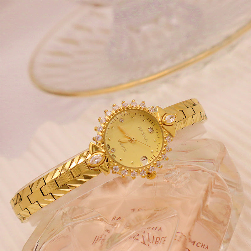 Exquisite Vintage Jewelry High Sense Precision 5A Diamond Embossed Bracelet Temperament Quartz Small Golden Watch Wholesale