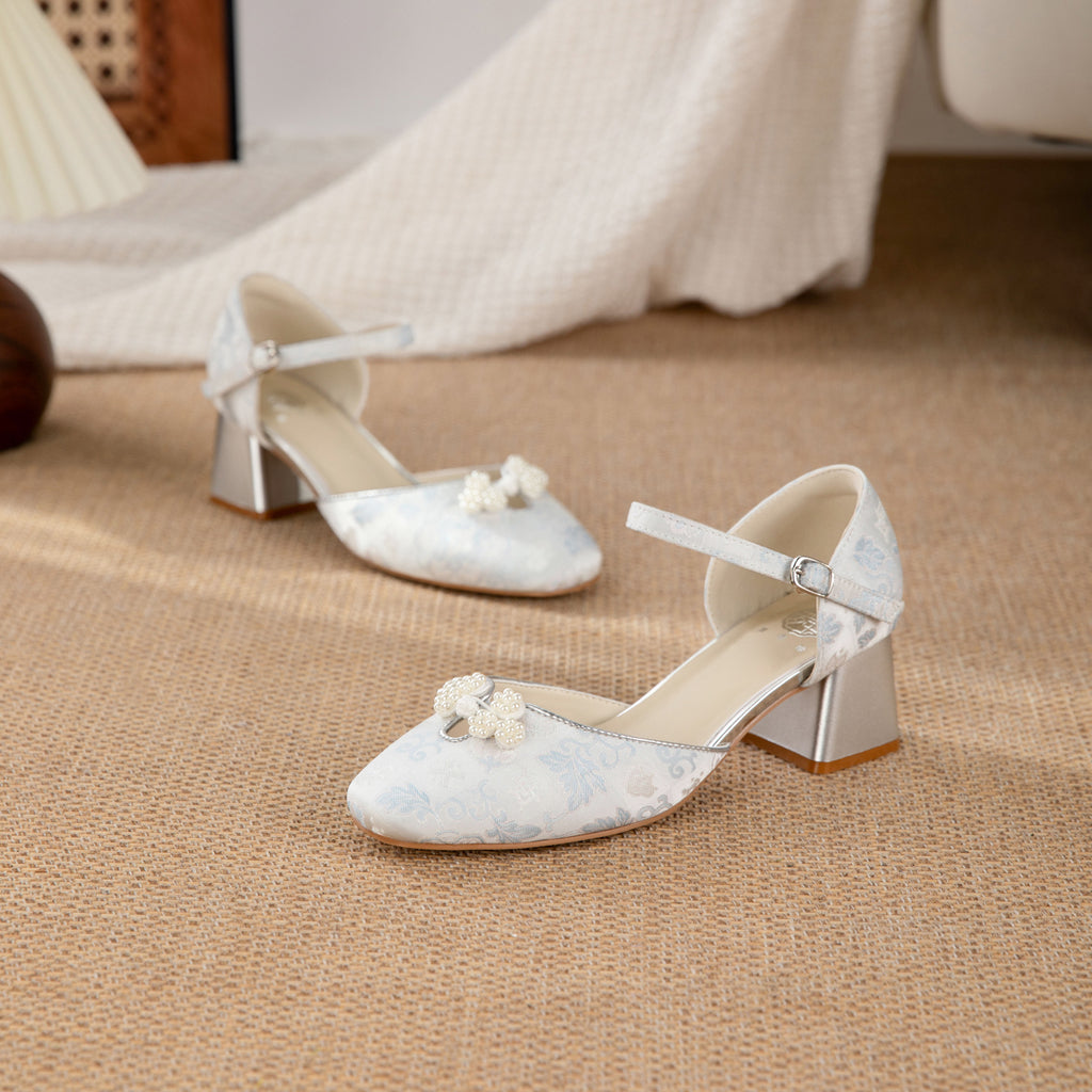 Light Blue Jacquard One-piece Platform High-heeled Women's Shoes. Oriental Beauty Pearl Buttoned Square-toe Hollow High-heeled Shoes. Elegant Versatile Single Shoes. Elegant Formal And Casual Shoes Fo