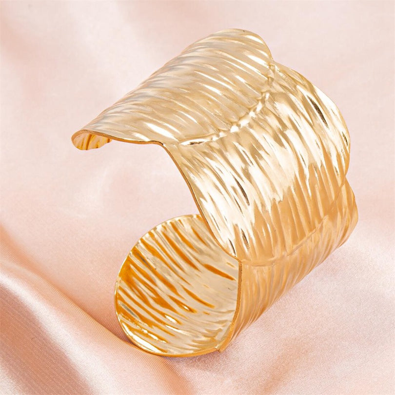European And American Adjustable Stainless Steel Bracelet
