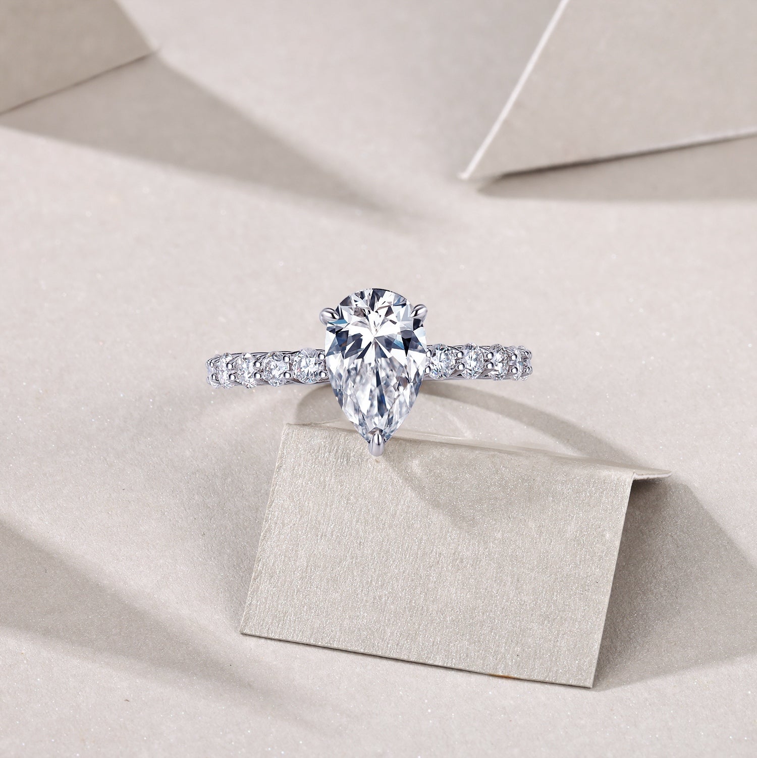 1Moonlight Water Drop - A Fashionable Diamond Jewelry Piece Set With Moissanite S925 Sterling Silver And Platinum Diamond Ring Prohibit TikTok sales