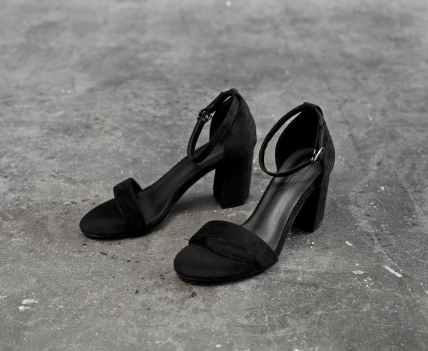 Chunky Heel Ankle-strap Plus Size Plus-sized Women's Shoes