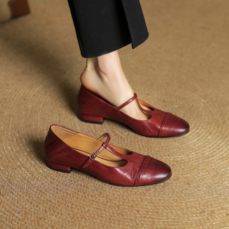 Women's T-shaped Buckle Old First Layer Cowhide Round Toe Flats