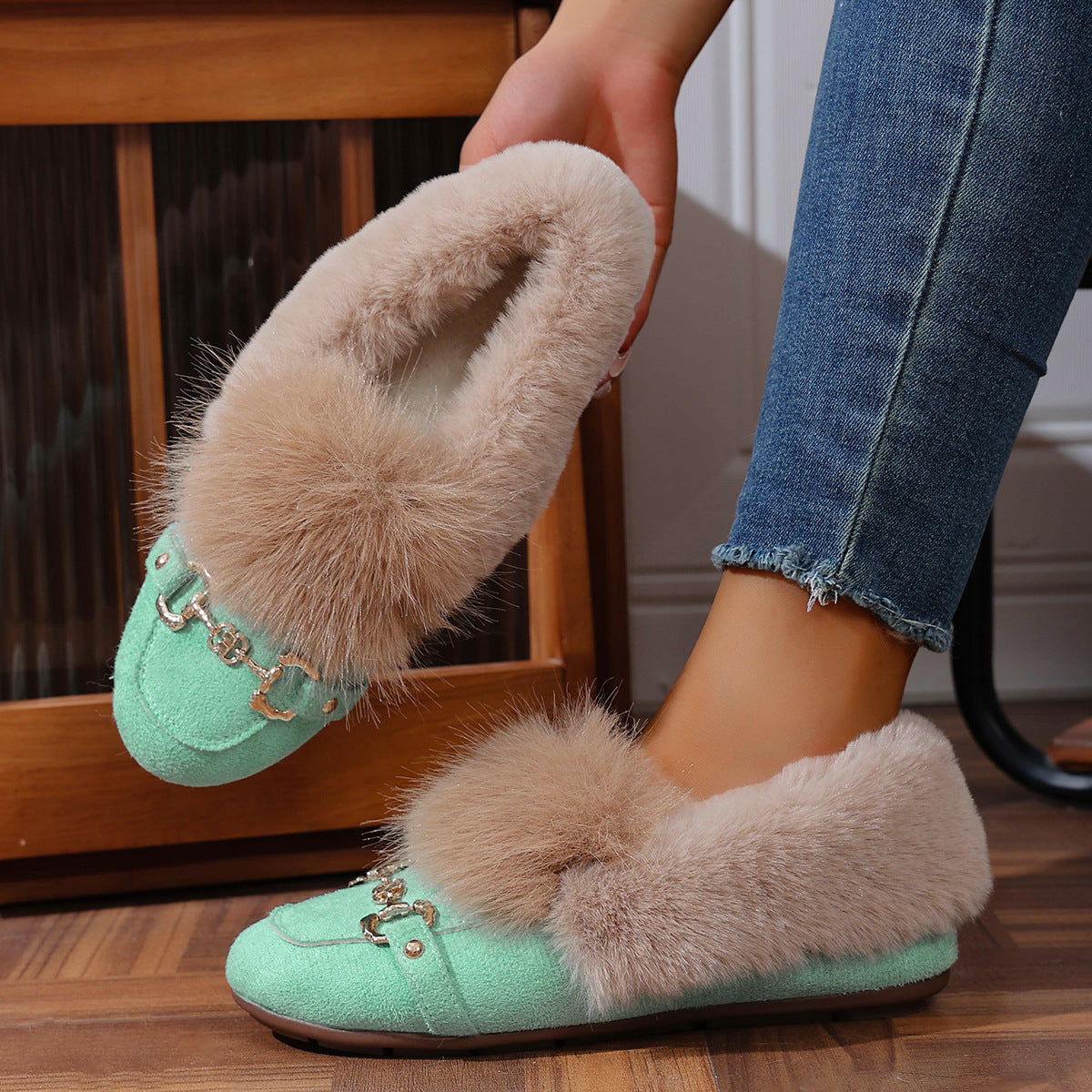 Cotton-padded With Velvet Lightweight And Comfortable Skin-friendly Plush Comfortable Versatile Women's Shoes