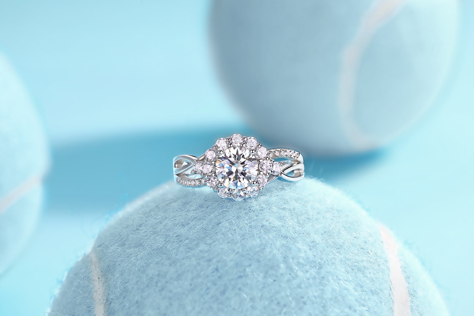 1Snow Lotus - A Fashionable And Luxurious Jewelry Piece Set With 2-carat Moissanite S925 Sterling Silver And Platinum-plated Diamond Prohibit TikTok sales