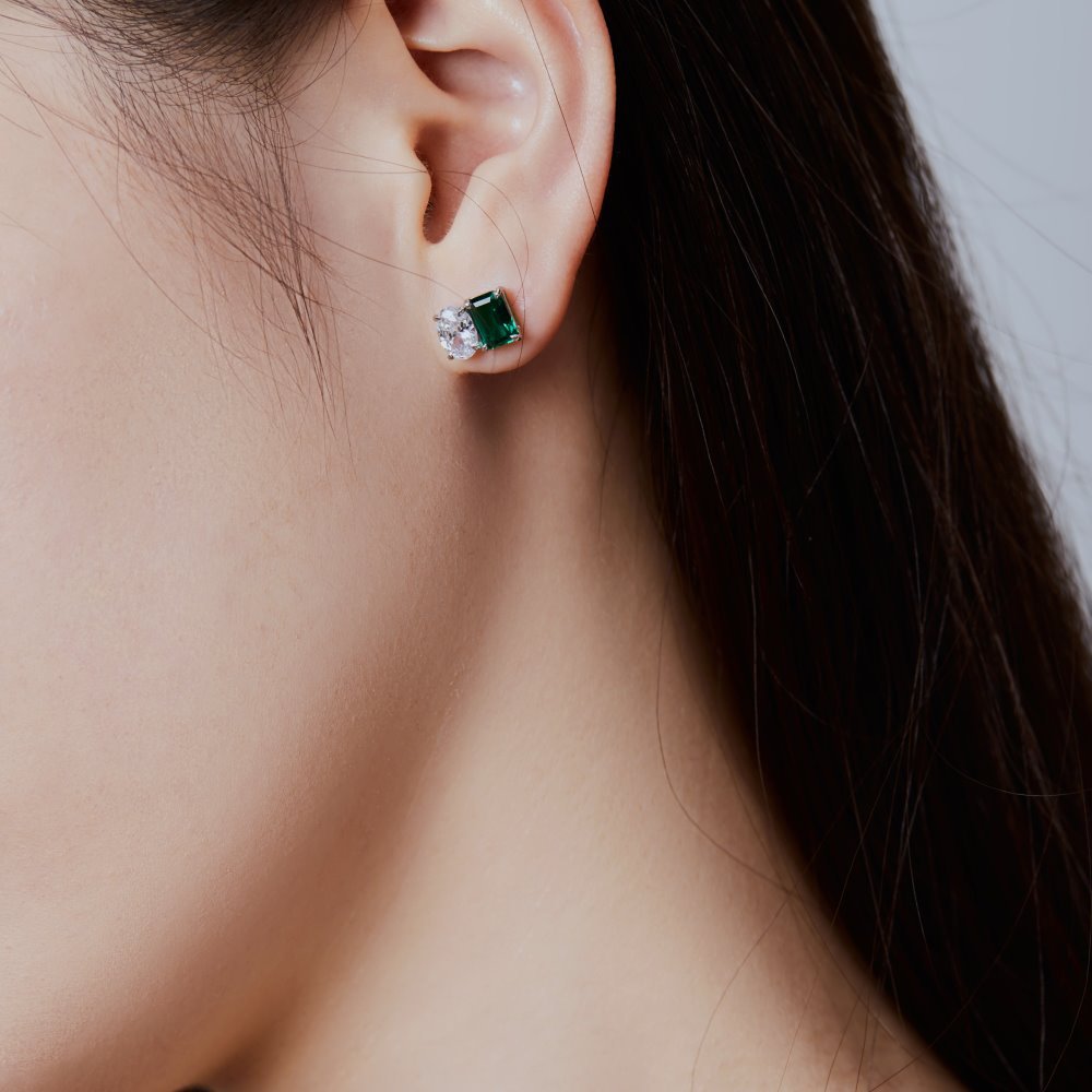 European And American INS Style S925 Sterling Silver Female Stud Earrings Emerald