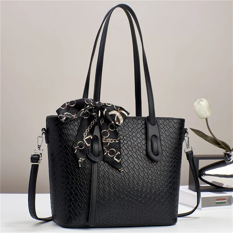New Versatile Fashion With Scarves Retro Large Capacity Simple and Elegant Temperament Bags Women Handbags Lady
