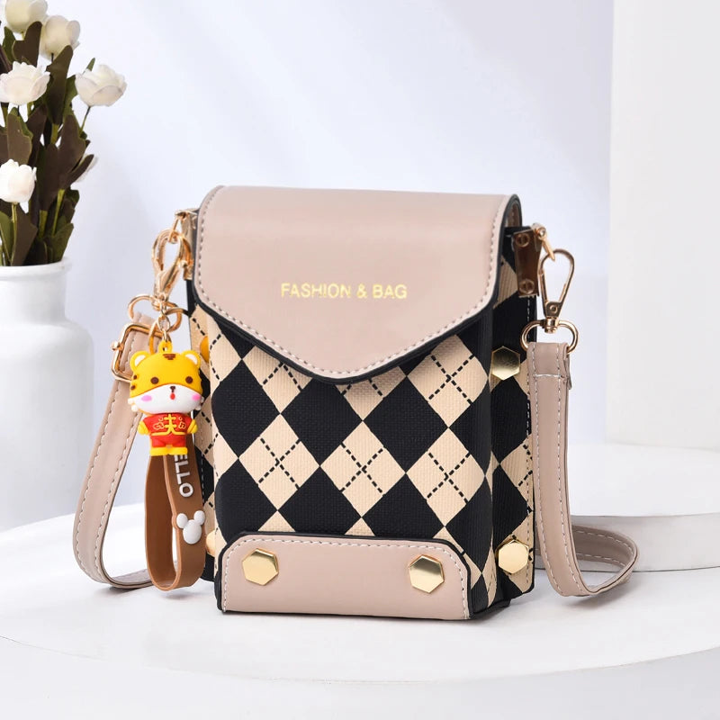 Gilr 2022 New Messenger Mini Trendy Women's Bags With a Hundred Ladies Mobile Phone Bags Telephone Bag Crossbody Wholesale