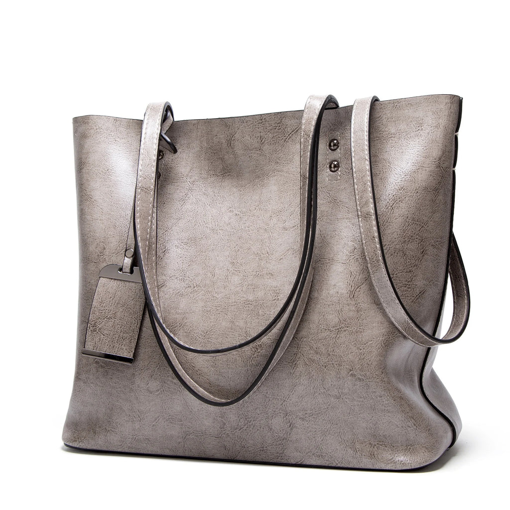 Quality Fashionable Large Capacity Women's Bags Retro Handbags Oil Leather Rivet Bags Female Bags Faux Leather 1 Piece Per Color