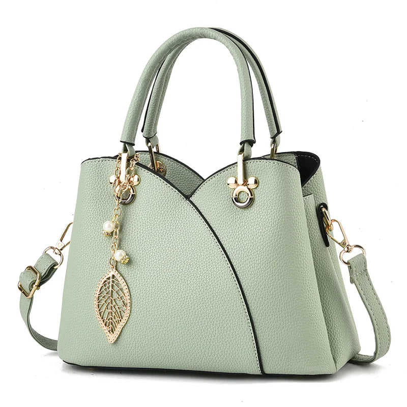 Large Capacity Versatile 2024 New Fashionable and Simple Solid Color Small Fresh Bags Women Handbags Lady