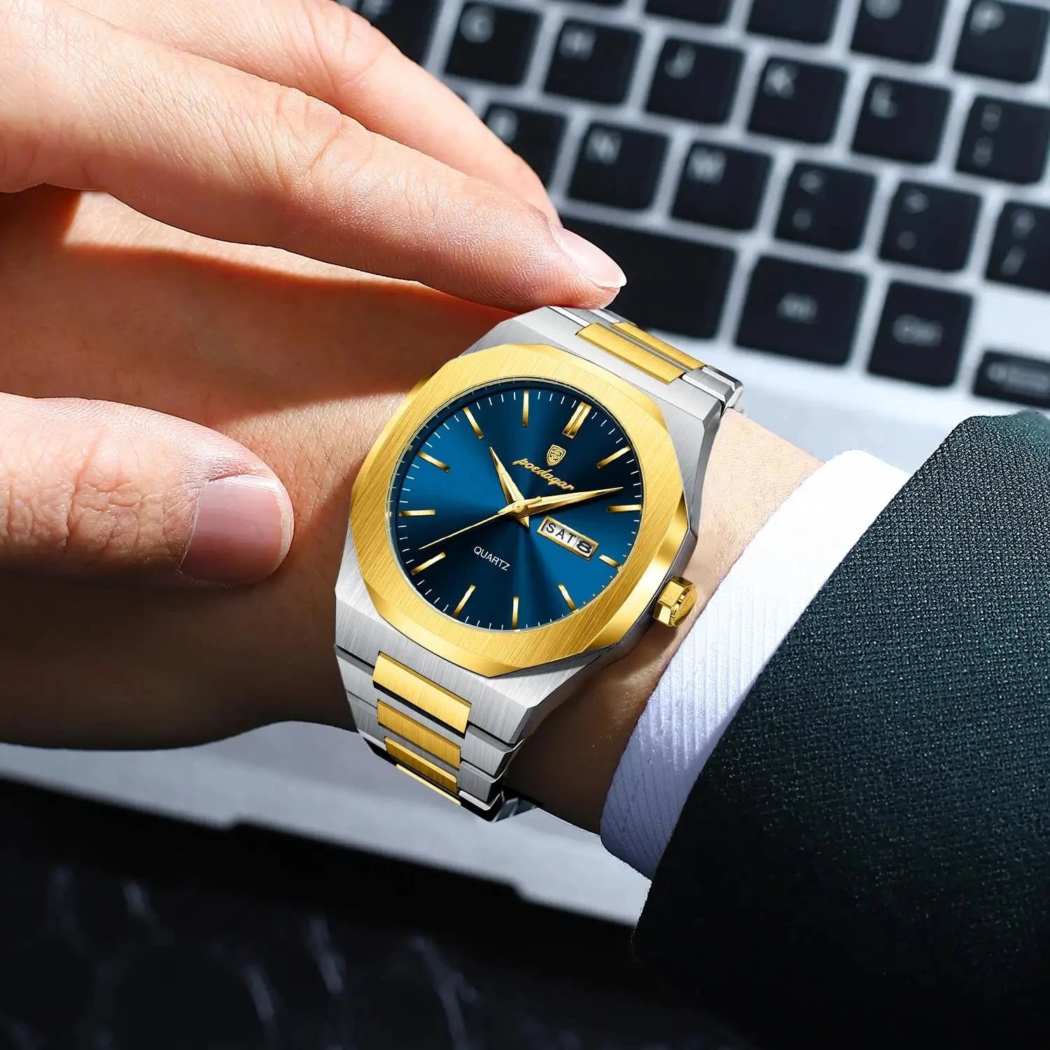 POEDAGAR 825 Men Waterproof Luminous Week Man Watch Quartz Men's Watches Luxury Casual Stainless Steel Fashion Sports Wristwatch