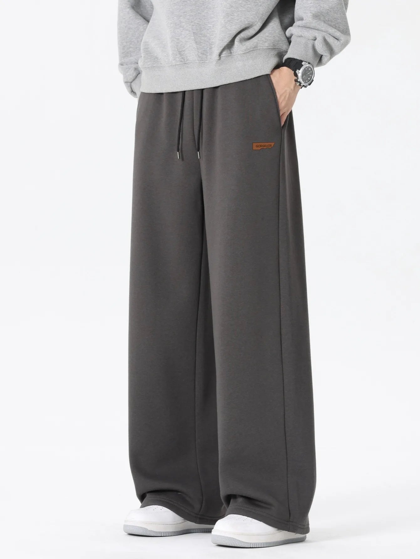 Men's Casual Pants Are Soft and Skin-Friendly, Loose and Non-Restrictive, Suitable for Relaxing at Home, Daily Shopping, Commuting, Outdoor Walks, Casual Gatherings, and Short Vacations