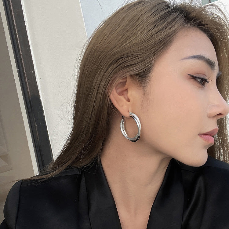 French Retro Easy Matching Commuter Frosted Texture Round Ring Earrings