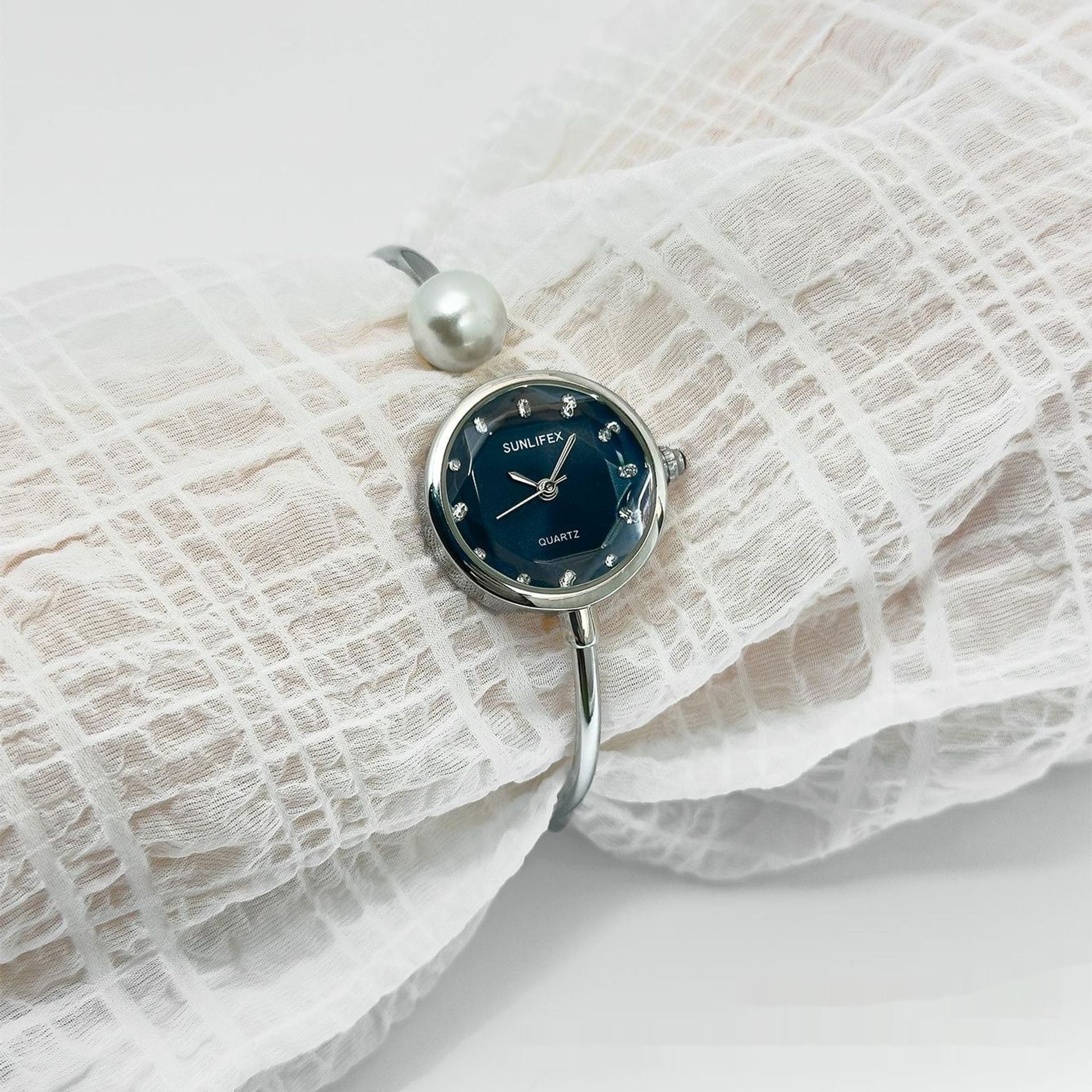 Women's High-grade Simple Pearl Bangle Watch High-grade Watch