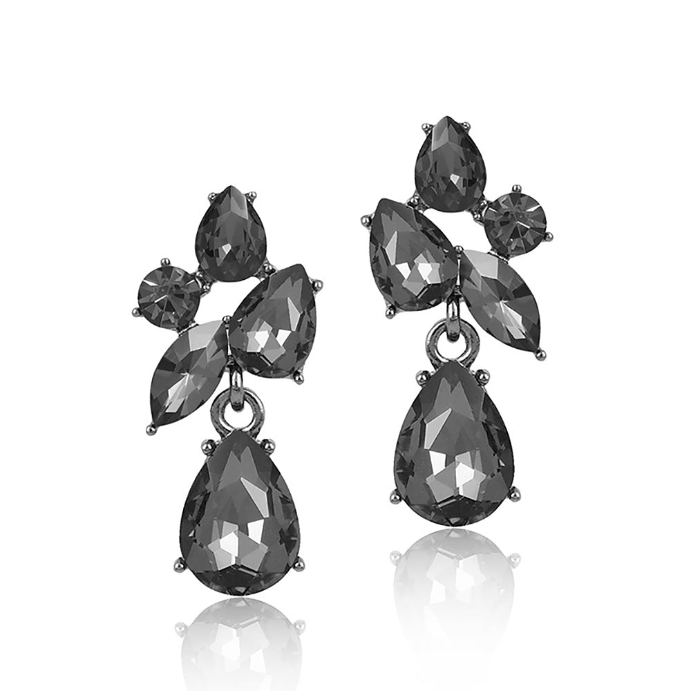 Cute Girl Simple Style Crystal Steel Needle Earrings