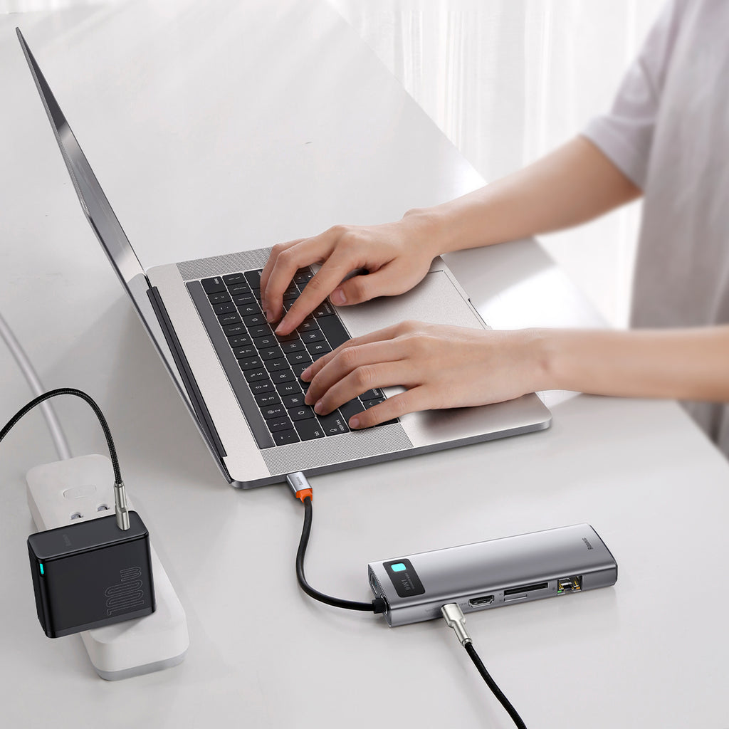 9 In 1 Multifunctional Type C HUB Docking Station Space Gray