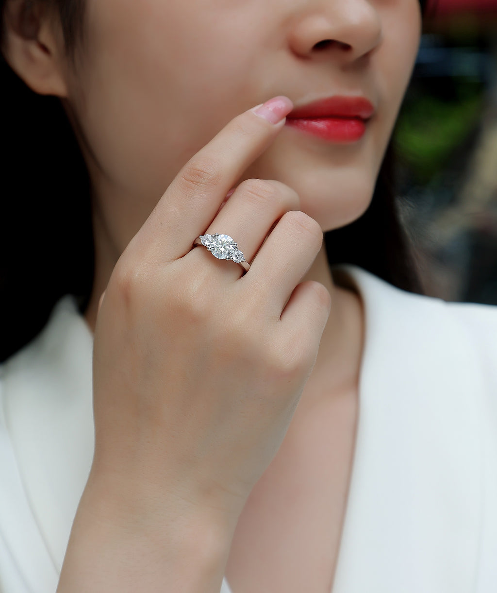 1Three Lives And Three Worlds - A Fashionable And Luxurious Jewelry Piece Set With 2-carat Moissan Diamond S925 Sterling Silver And Platinum-plated Diamond Prohibit TikTok sales