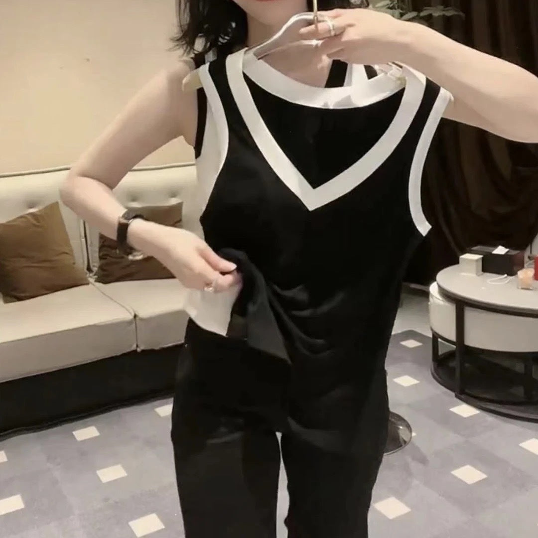 Fashionable Simple Versatile Figure-flattering Tank Top For Layering