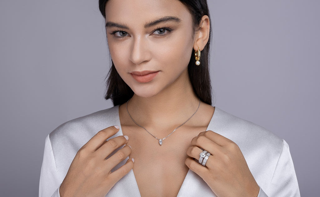 1Vanilla - A Fashionable And Luxurious Jewelry Piece Set With 3-carat Moissanite S925 Sterling Silver And Platinum-plated Diamond Prohibit TikTok sales